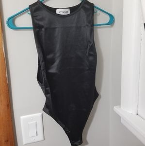 Small bodysuit